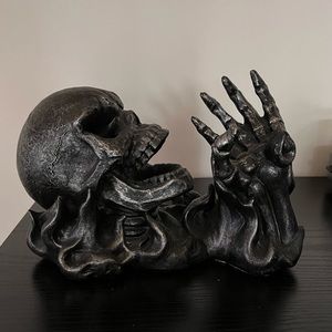 Skull Wine Holder